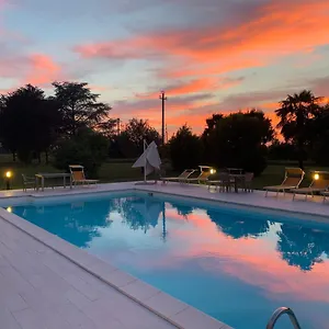 https://hotel-le-ville-modena-41100.emilia-romagnahotels.net